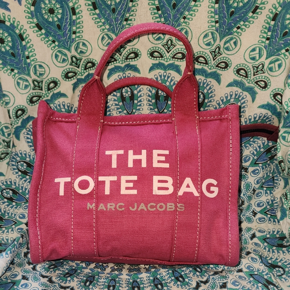 Marc Jacobs The Tote Bag